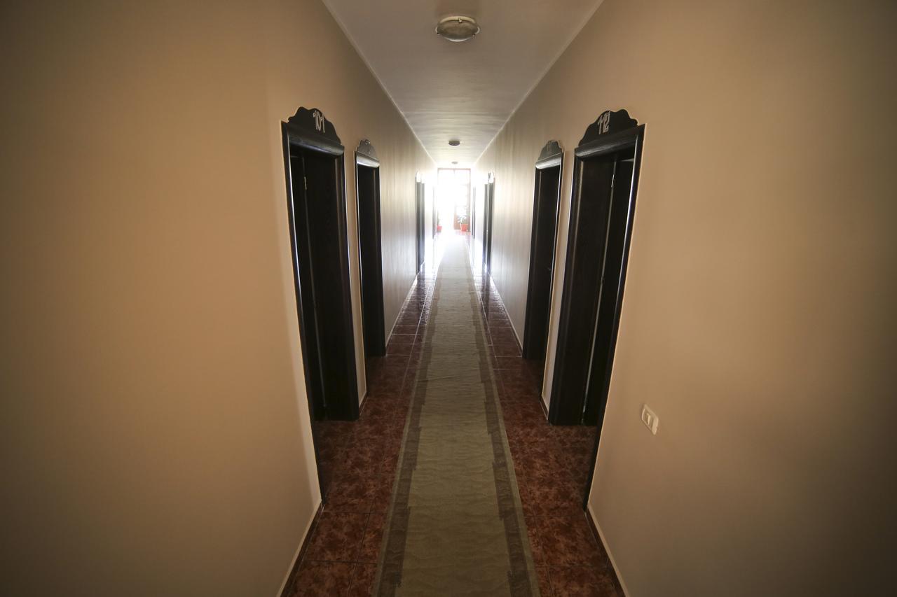 Arberia Hotell Tiranë