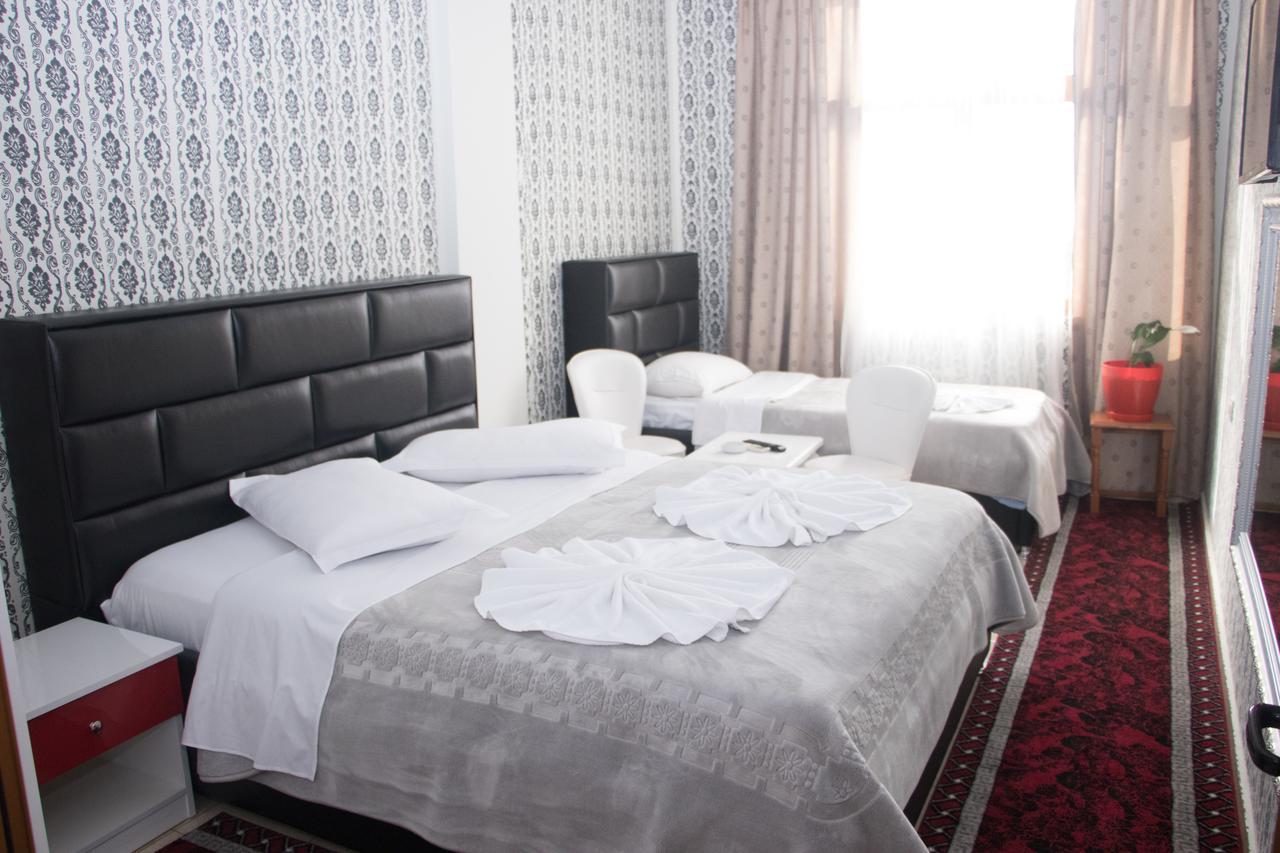 Hotell Arberia 4*