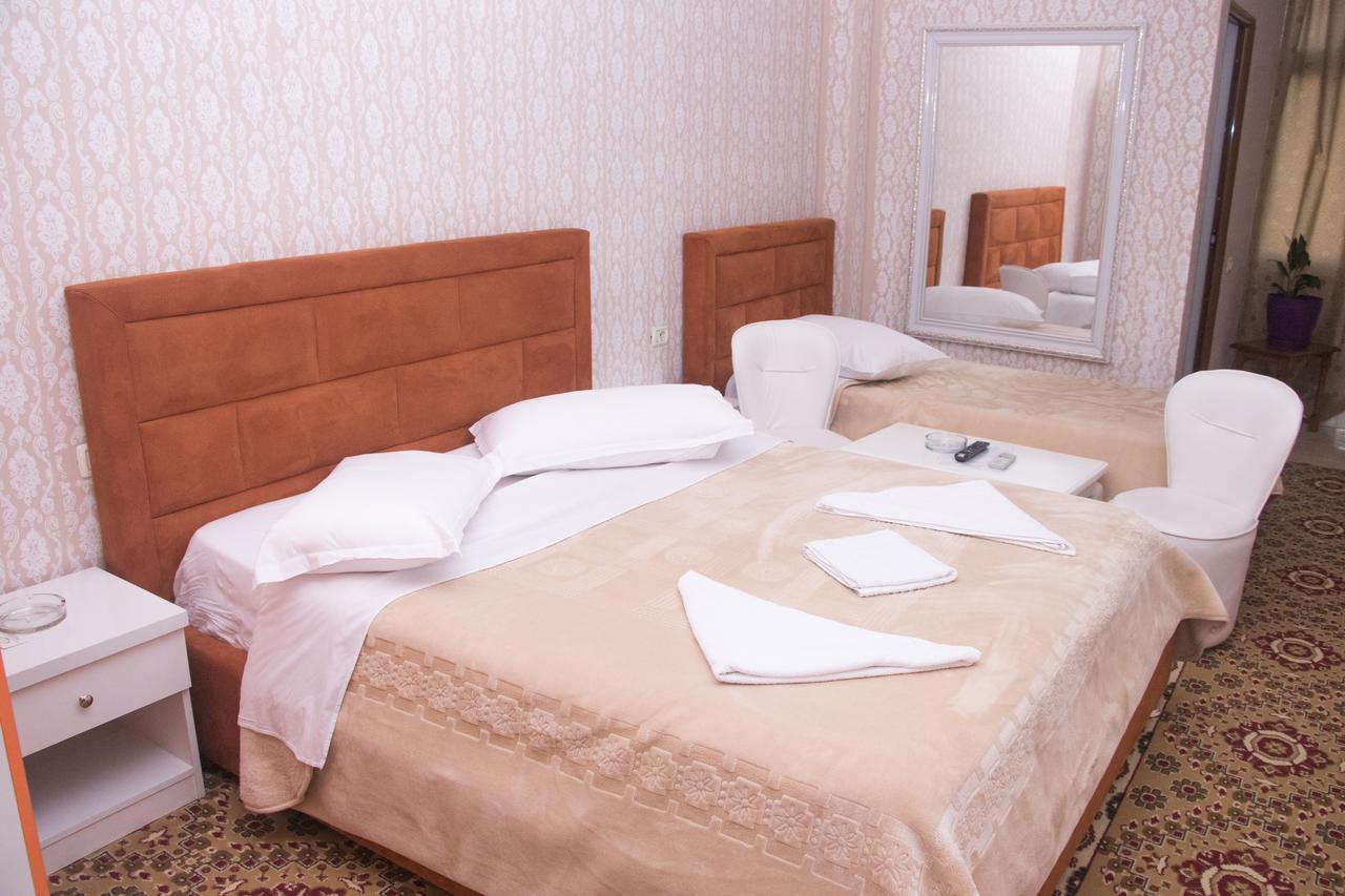 Arberia Hotell 4*